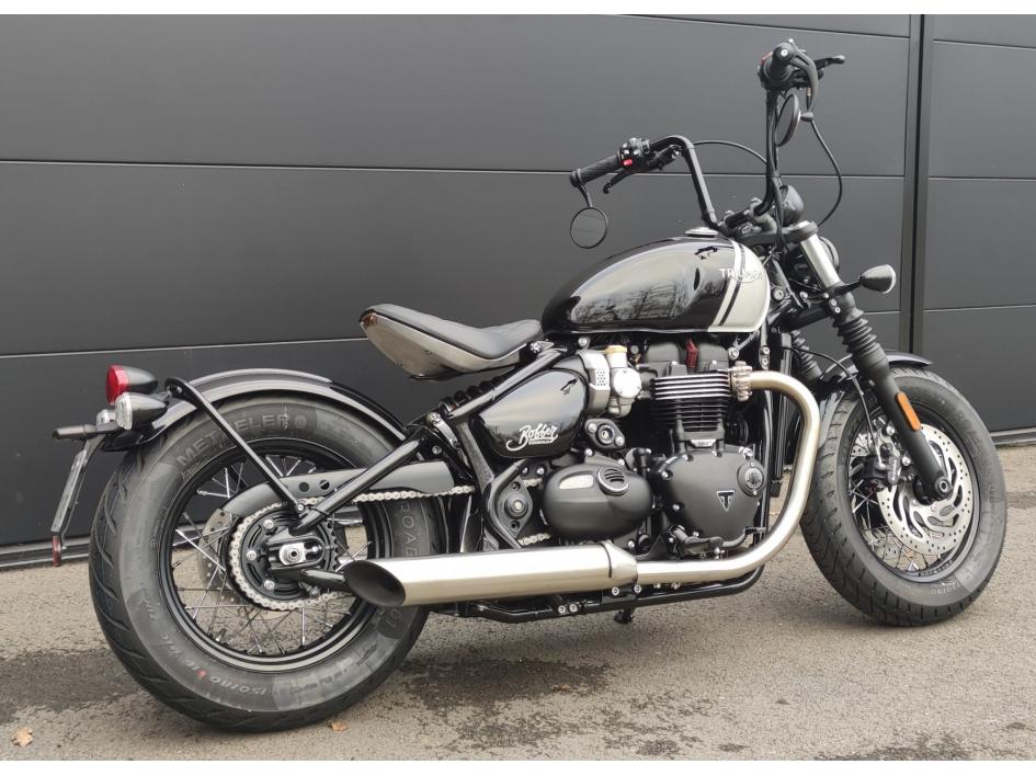 TRIUMPH Bonneville Bobber 1200 2025