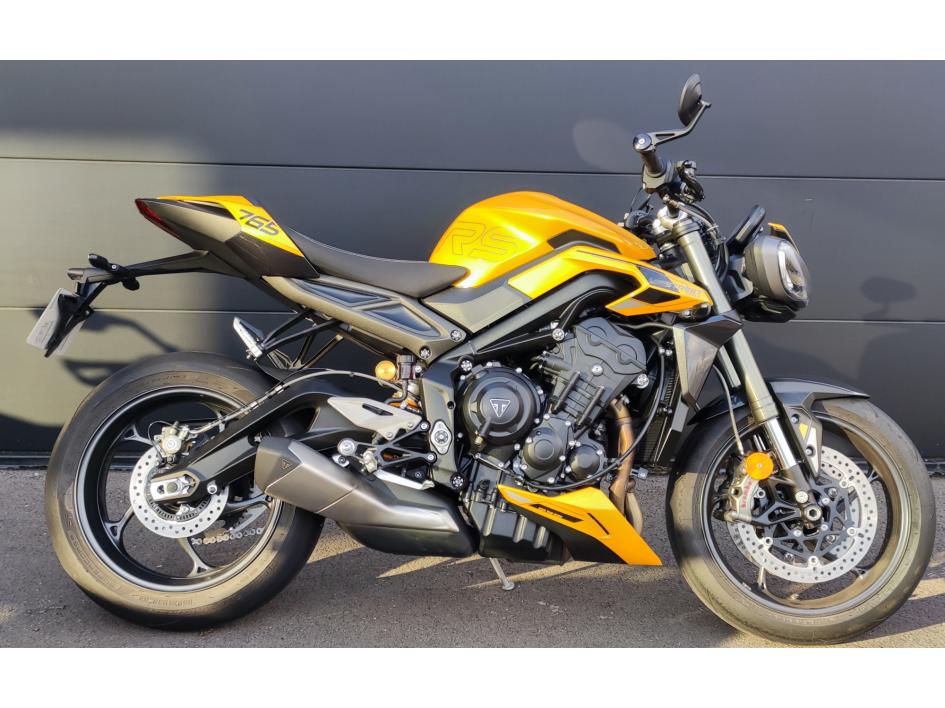 TRIUMPH STREET TRIPLE 765 RS