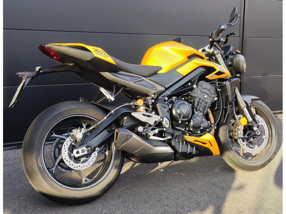 TRIUMPH STREET TRIPLE 765 RS