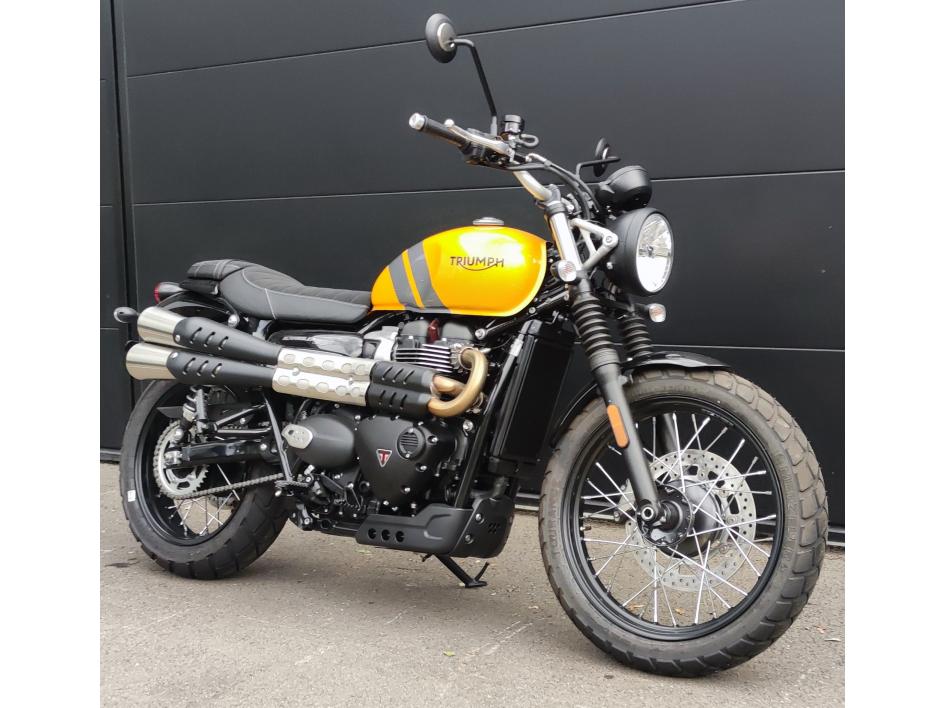 TRIUMPH SCRAMBLER 900 2025