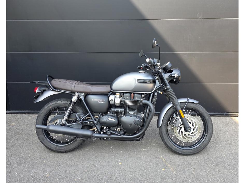 TRIUMPH Bonneville T120 Black