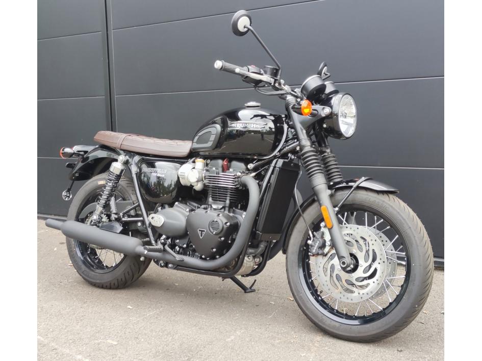 TRIUMPH Bonneville T120 Black 2025