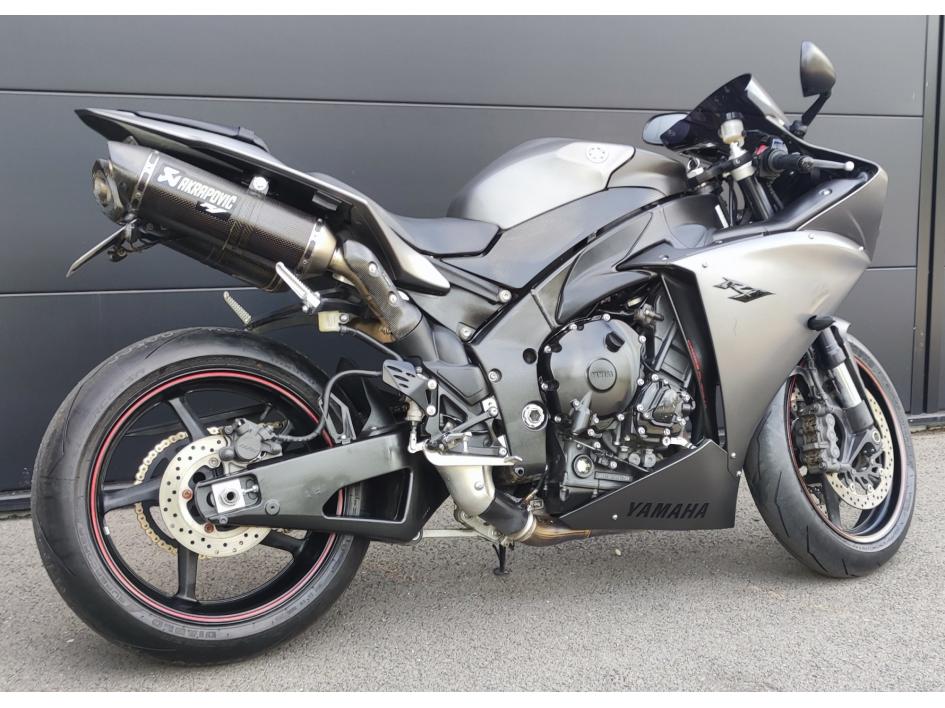YAMAHA YZF 1000 R1 CROSS PLANE ABS / TCS 2013