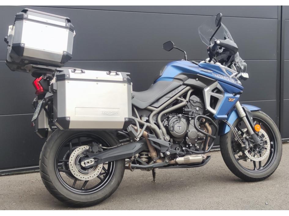 TRIUMPH TIGER 800 XRT